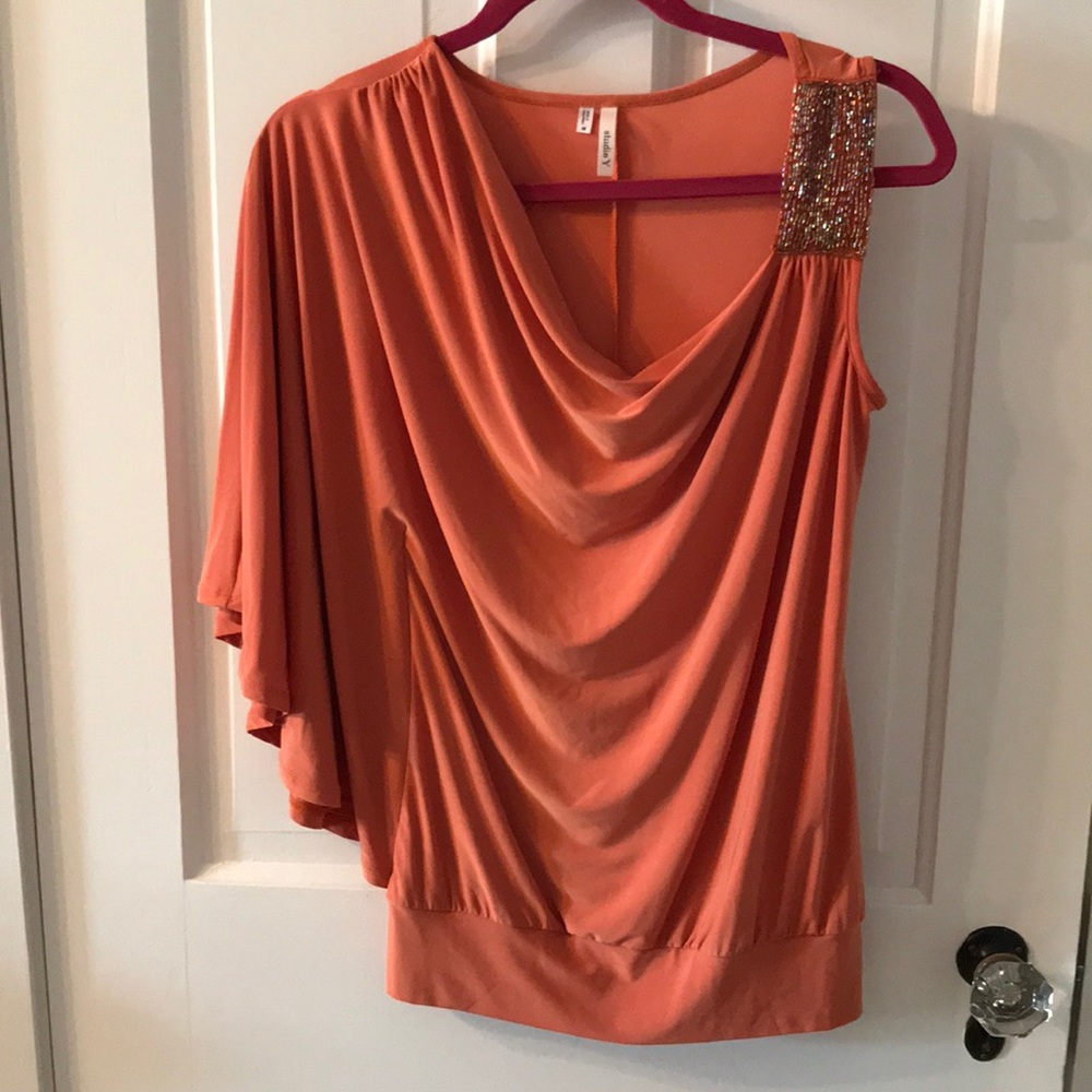 One sleeve shirt